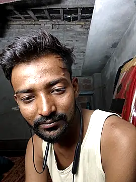 Snapshot of India_HOT23 chatting on May 8, 7:08 pm India HOT23 online show from May 8, 7:08 pm
