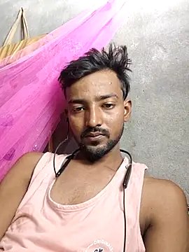 Snapshot of India_HOT23 chatting on July 4, 10:54 am India HOT23 online show from July 4, 10:54 am