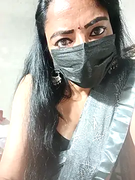 Snapshot of Shurbhi-Sharma chatting on November 8, 3:34 pm Shurbhi-Sharma online show from November 8, 3:34 pm