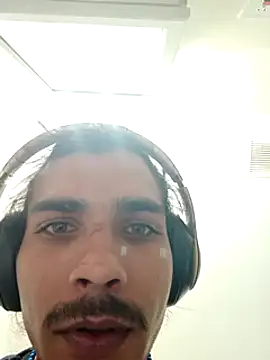 HazelEyedJay420 online show from March 18, 3:20 am