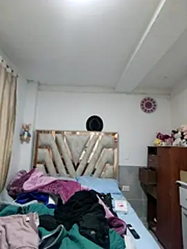 Snapshot of Andy-rtg chatting on April 9, 11:48 am Andy-rtg online show from April 9, 11:48 am