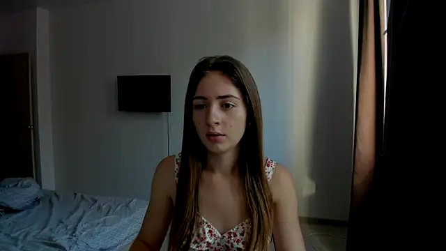 Snapshot of LilyHaart chatting on September 17, 5:31 am LilyHaart online show from September 17, 5:31 am