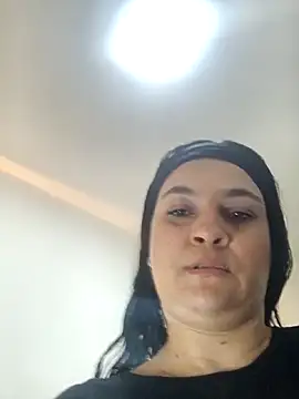 Snapshot of megan_milf79 chatting on May 31, 2:13 pm megan milf79 online show from May 31, 2:13 pm