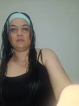 Snapshot of megan_milf79 chatting on July 2, 8:37 pm megan milf79 online show from July 2, 8:37 pm