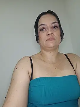 Snapshot of megan_milf79 chatting on July 16, 12:00 pm megan milf79 online show from July 16, 12:00 pm