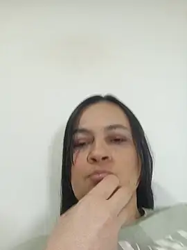 Snapshot of megan_milf79 chatting on July 31, 1:05 am megan milf79 online show from July 31, 1:05 am