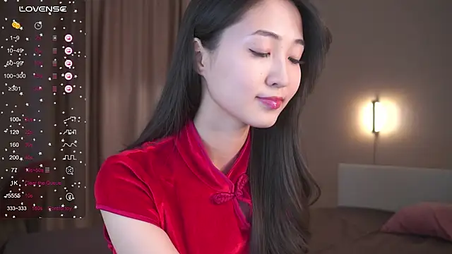 SeulBi online show from April 25, 12:30 pm
