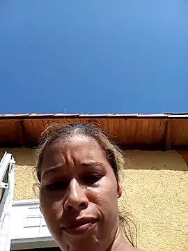 Snapshot of Sexi_girl29 chatting on February 24, 7:34 pm Sexi girl29 online show from February 24, 7:34 pm