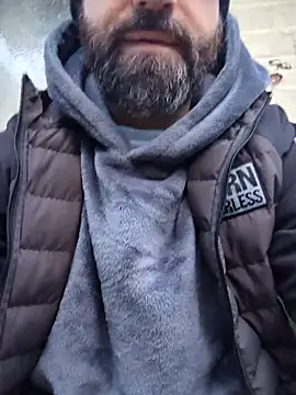 HairyCubBttmboy online show from January 14, 4:01 pm