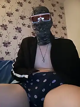 ThePython666 online show from March 11, 12:22 am