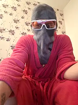 ThePython666 online show from March 11, 6:52 pm