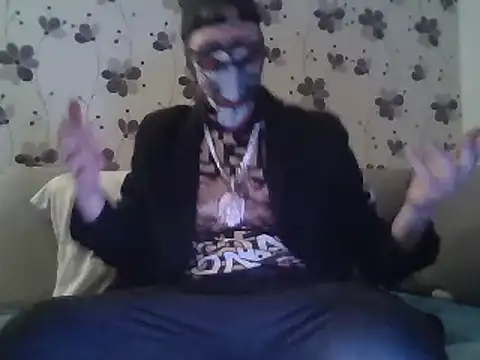 ThePython666 online show from March 13, 2:05 am