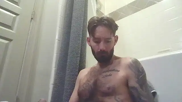 Snapshot of whowantsacreampie chatting on September 23, 9:51 pm whowantsacreampie online show from September 23, 9:51 pm