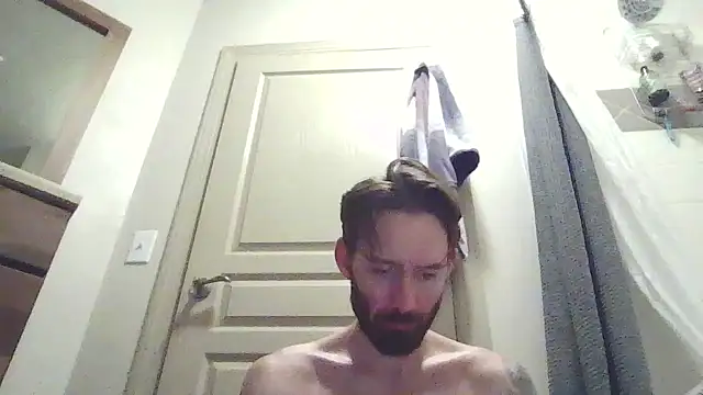 Snapshot of whowantsacreampie chatting on November 9, 2:15 pm whowantsacreampie online show from November 9, 2:15 pm