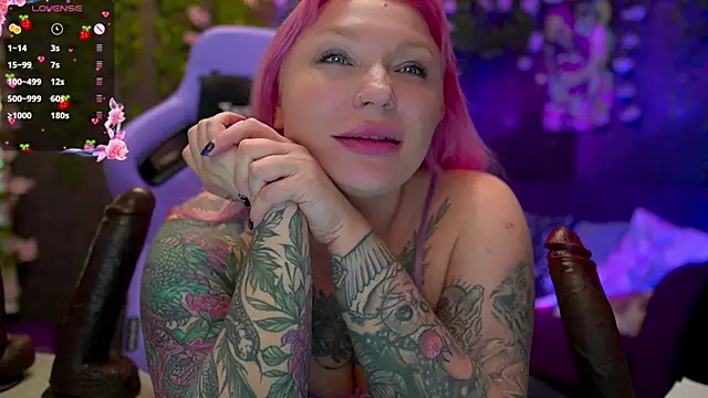 BlackedBarbie online show from October 8, 6:49 pm