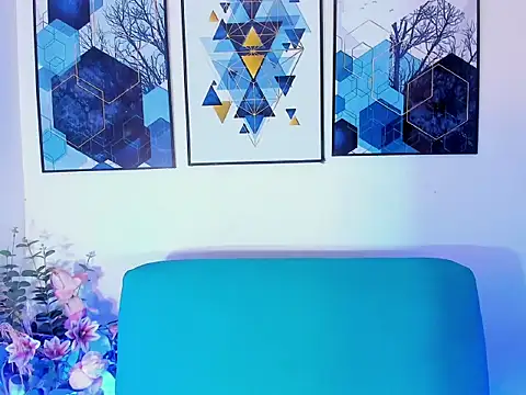 sexyvioletvalerious online show from October 19, 8:04 am