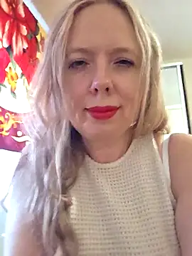 Irina3718 online show from July 13, 1:03 pm