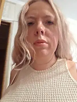 Irina3718 online show from July 23, 7:50 am