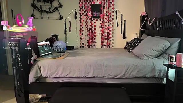 KinkyBratandDaddy online show from March 17, 2:49 am