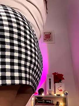 PaulaMarin online show from October 27, 1:31 am