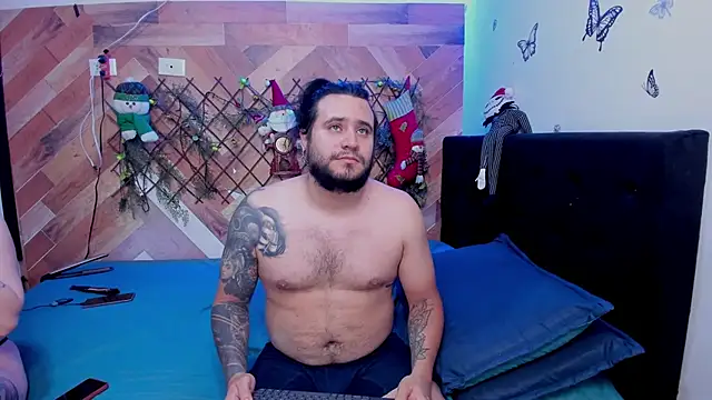 EmilyandChristianTattoos online show from December 20, 12:29 am