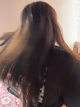 Snapshot of -Selene- chatting on June 20, 5:49 pm -Selene- online show from June 20, 5:49 pm