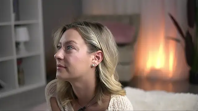 Snapshot of AnnastasiaMills chatting on June 24, 8:41 pm AnnastasiaMills online show from June 24, 8:41 pm