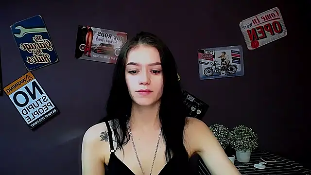 LanaTey online show from March 22, 2:03 pm