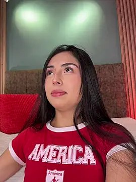 Snapshot of iberiavega chatting on March 5, 8:16 pm iberiavega online show from March 5, 8:16 pm