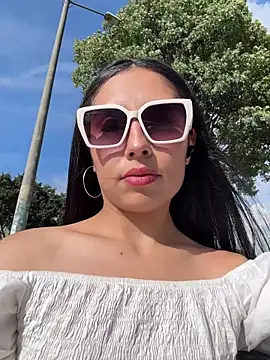 Snapshot of iberiavega chatting on March 14, 9:09 pm iberiavega online show from March 14, 9:09 pm