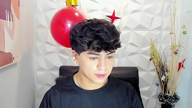 Sam Daves online show from December 17, 1:06 pm