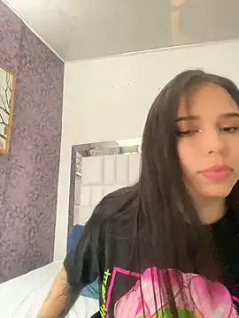 Snapshot of LunaCandy_ chatting on October 7, 1:52 pm LunaCandy online show from October 7, 1:52 pm