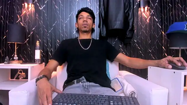 Gregory Sforza online show from November 13, 11:31 am