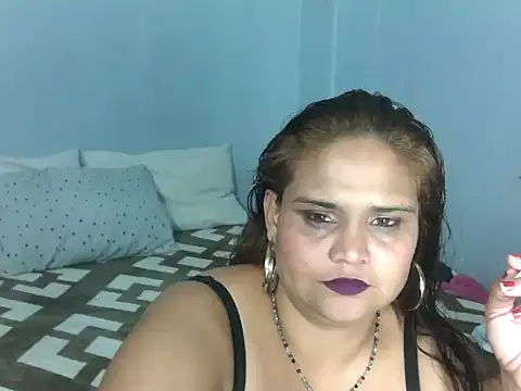 clover cams1874 online show from September 15, 6:41 pm