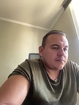 Snapshot of Gusta_bi chatting on March 10, 7:29 pm Gusta bi online show from March 10, 7:29 pm