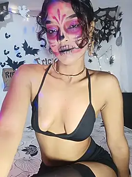 Snapshot of Aphrodite-777 chatting on November 1, 7:38 pm Aphrodite-777 online show from November 1, 7:38 pm