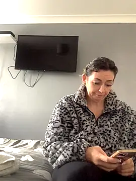 GoldenSquirter online show from November 28, 10:07 am