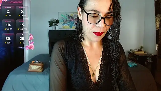 mia velvet1 online show from September 30, 3:06 pm