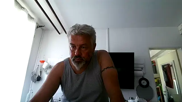 Berg Boy online show from July 13, 10:40 am