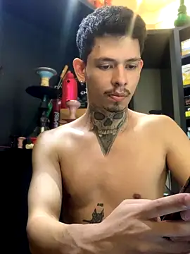 Snapshot of craxybaby chatting on November 27, 2:08 pm craxybaby online show from November 27, 2:08 pm