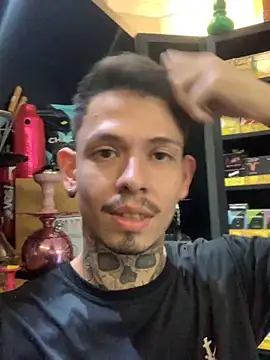 Snapshot of craxybaby chatting on November 29, 6:00 pm craxybaby online show from November 29, 6:00 pm