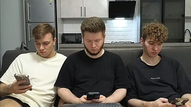boys sobolisha online show from June 6, 9:08 pm