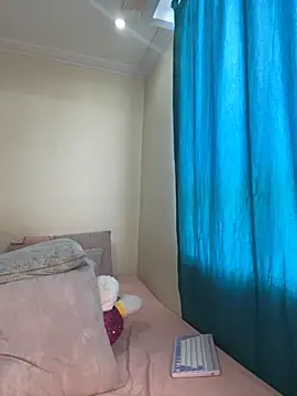 Ivelleee  online show from November 8, 7:56 pm