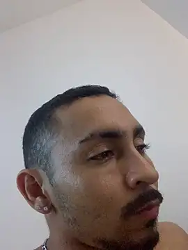 NicolasChest xxx online show from June 25, 4:23 am