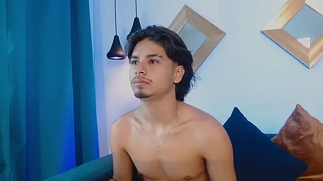 MathewAdams online show from November 4, 6:29 pm