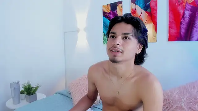 MathewAdams online show from December 4, 6:16 pm