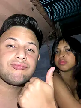 Snapshot of Mr_brian03 chatting on November 16, 3:45 am Mr brian03 online show from November 16, 3:45 am