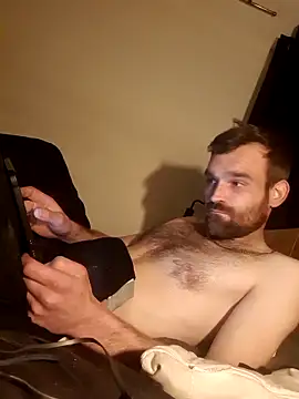 Snapshot of LKC94 chatting on October 8, 3:15 am LKC94 online show from October 8, 3:15 am