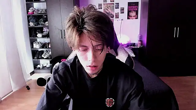 xIce Boy online show from February 18, 3:19 pm