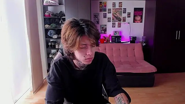 xIce Boy online show from April 24, 5:26 pm